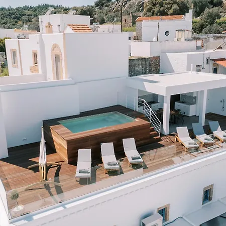 Square Luxury * Kalathos