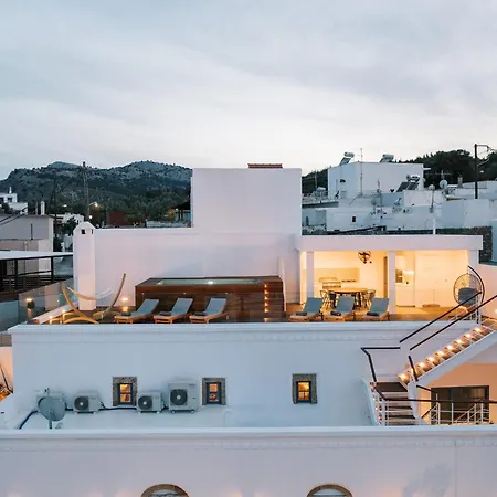Villa Square Luxury