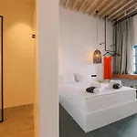 Square Luxury *