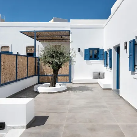 Square Luxury Villa *