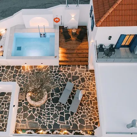 Square Luxury וילה קלטוס