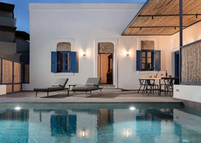 فيلة Square Luxury كالاثوس