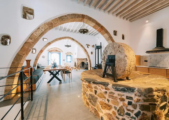 Square Luxury * كالاثوس