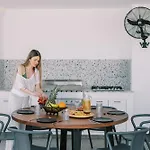 Square Luxury Kalathos