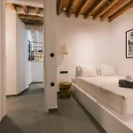 Square Luxury Kalathos