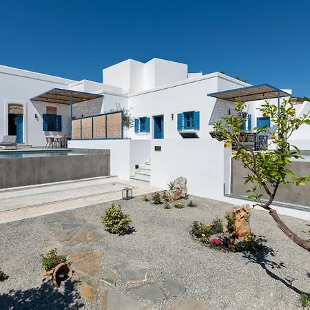 Square Luxury Villa