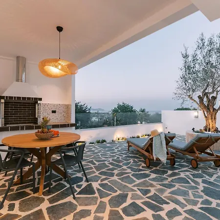 Villa Square Luxury